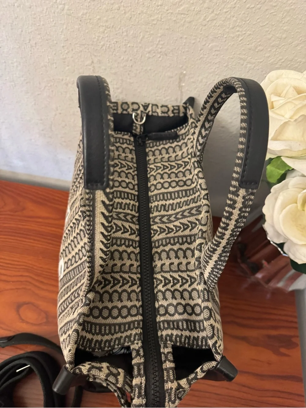 Marc Jacobs Black and Cream 'The Tote Bag' Canvas Tote